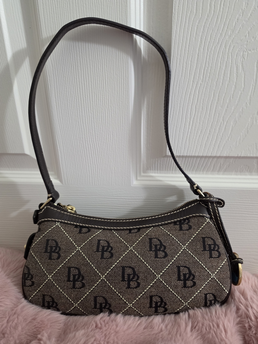 Dooney & Bourke Signature Small Shoulder Bag